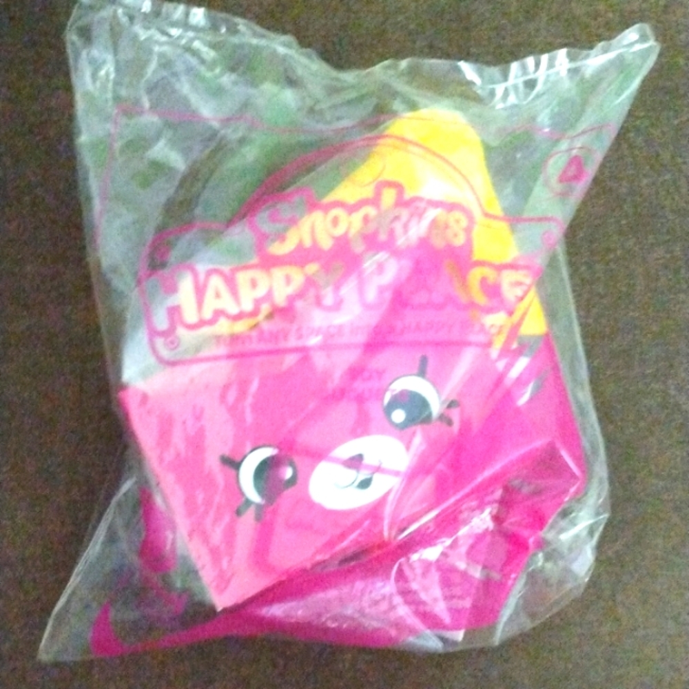 COLLECTOR ITEM 2018 McDonald's Shopkin Toy